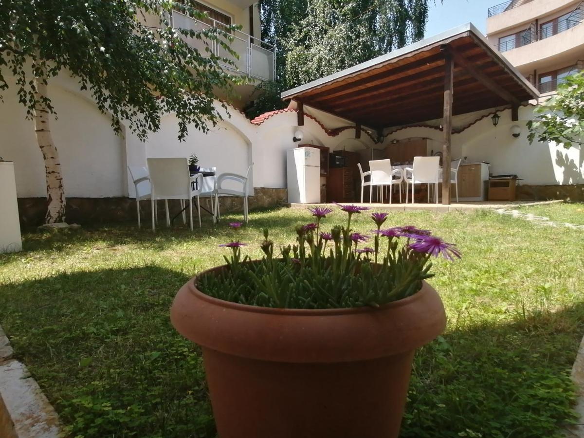 Siana House Hotel Ravda Buitenkant foto